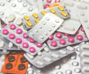 pilules et médicaments plutôt que cannabis